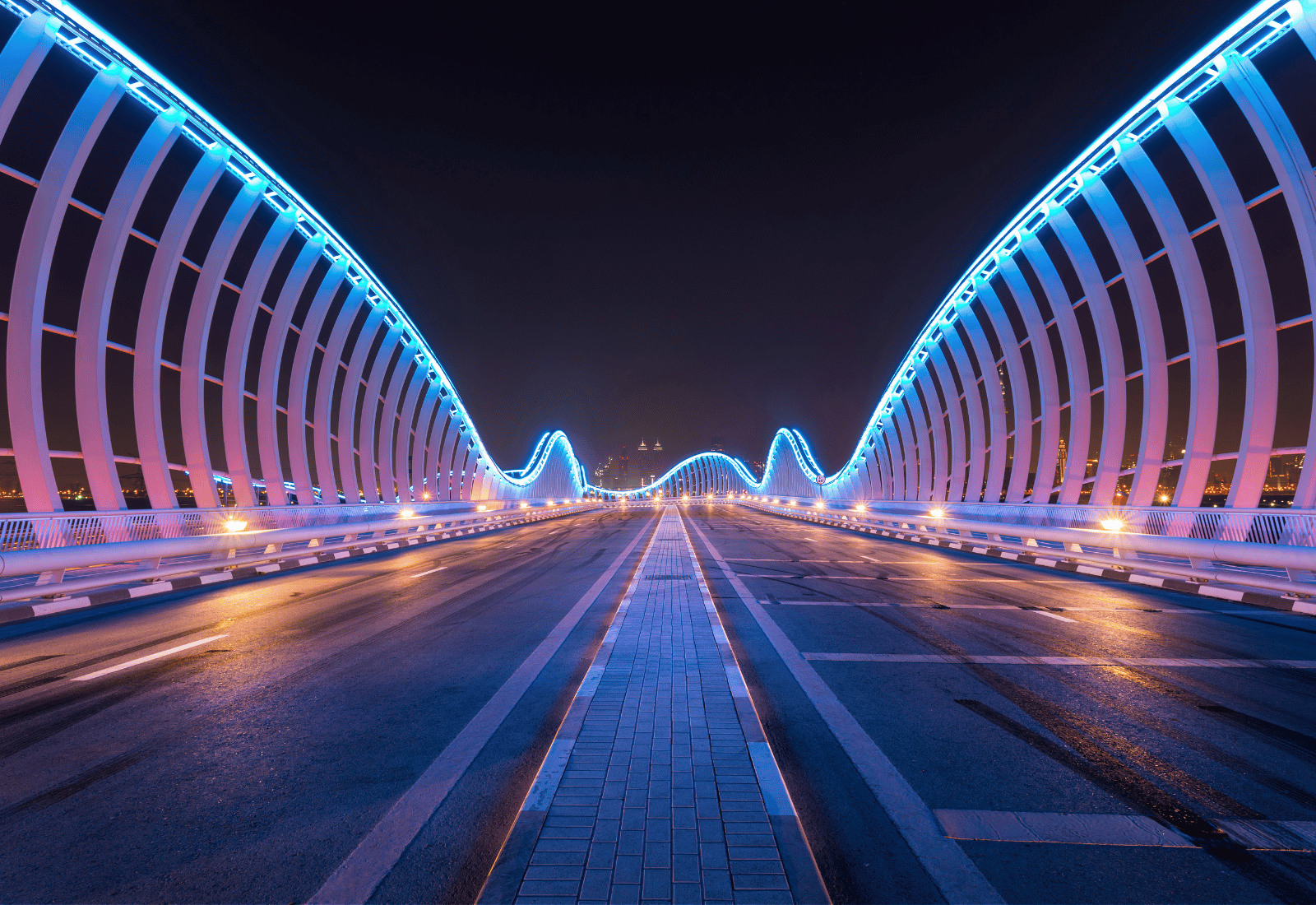 Dubai bridge