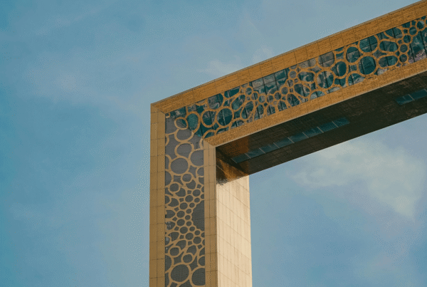 Dubai gate